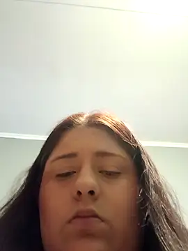 Snapshot of tudiablitalitabellaaa chatting on February 12, 5:13 am tudiablitalitabellaaa online show from February 12, 5:13 am