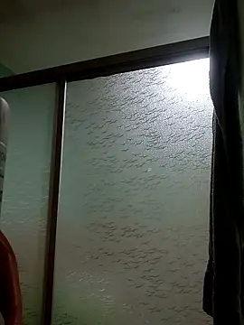 Snapshot of tudiablitalitabellaaa chatting on March 21, 4:17 am tudiablitalitabellaaa online show from March 21, 4:17 am