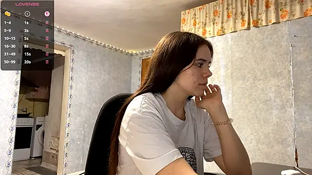 Lia rise online show from October 18, 1:01 pm