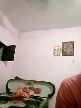 Snapshot of Hot_tin74 chatting on September 26, 5:39 pm Hot tin74 online show from September 26, 5:39 pm