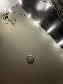 Fine10ne online show from December 4, 11:52 am