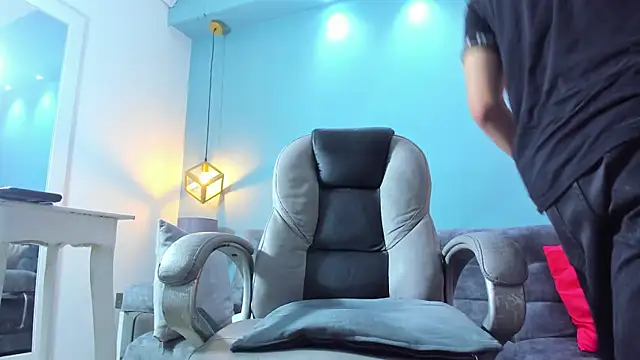 Eross Santy online show from September 11, 1:00 pm