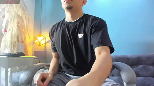 Eross Santy online show from October 28, 3:36 pm