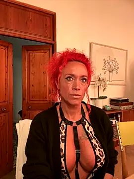 Hotmilfhamburg1 online show from November 14, 5:50 am