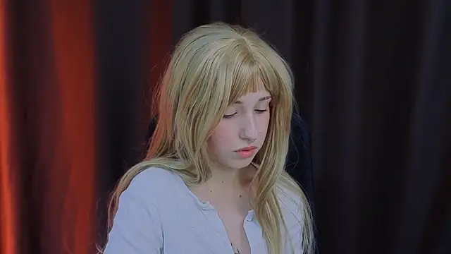 YukiMisa online show from November 22, 2:05 pm