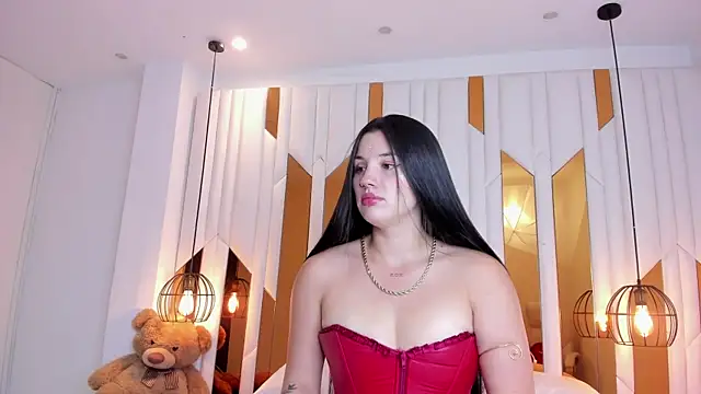 CarolinaFerrer online show from April 20, 2:20 pm