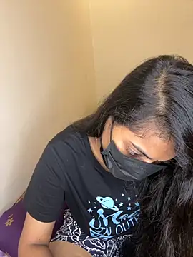 Snapshot of Telugu_sweet_couple_345 chatting on September 13, 8:58 am Telugu sweet couple 345 online show from September 13, 8:58 am