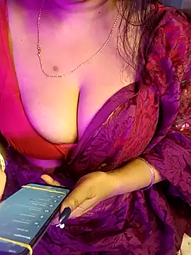 Snapshot of monaa-darling chatting on October 9, 7:23 pm monaa-darling online show from October 9, 7:23 pm