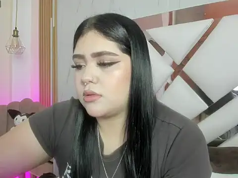 im bunny   online show from April 8, 11:43 am