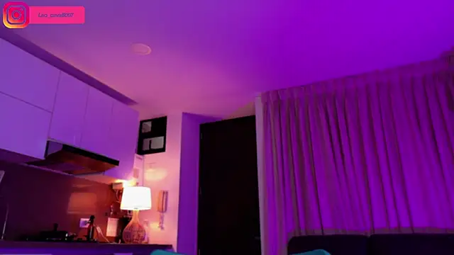 Snapshot of LeoCavalli_ chatting on September 11, 2:28 pm LeoCavalli online show from September 11, 2:28 pm