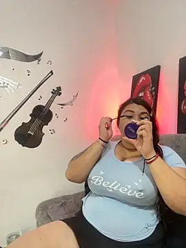 SafiroFer online show from October 17, 9:06 pm