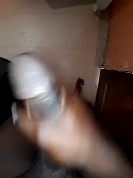 Snapshot of NaughtyBen10 chatting on March 24, 10:31 am NaughtyBen10 online show from March 24, 10:31 am