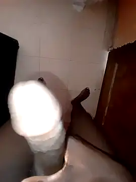 Snapshot of NaughtyBen10 chatting on April 8, 9:42 am NaughtyBen10 online show from April 8, 9:42 am