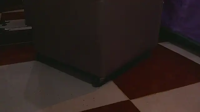 MeganBrown4 online show from April 30, 5:30 pm