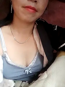 hera-00 online show from November 8, 2:56 am