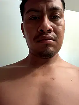 Snapshot of juniorl1 chatting on September 25, 6:17 am juniorl1 online show from September 25, 6:17 am