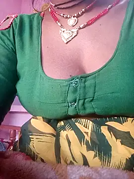 Snapshot of BoldAlia89 chatting on November 17, 8:31 am BoldAlia89 online show from November 17, 8:31 am