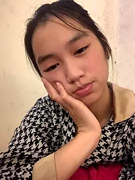 -Lie-06 online show from October 3, 1:19 pm