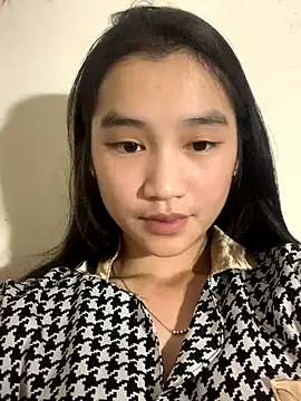 -Lie-06 online show from October 19, 12:50 pm