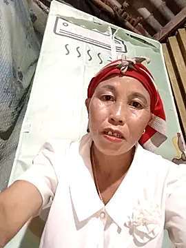 me-cute online show from October 12, 12:26 pm