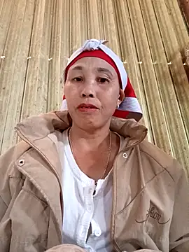 me-cute online show from December 18, 1:33 am