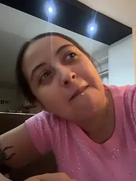 Snapshot of SarahCastro1_ chatting on July 10, 3:44 am SarahCastro1 online show from July 10, 3:44 am
