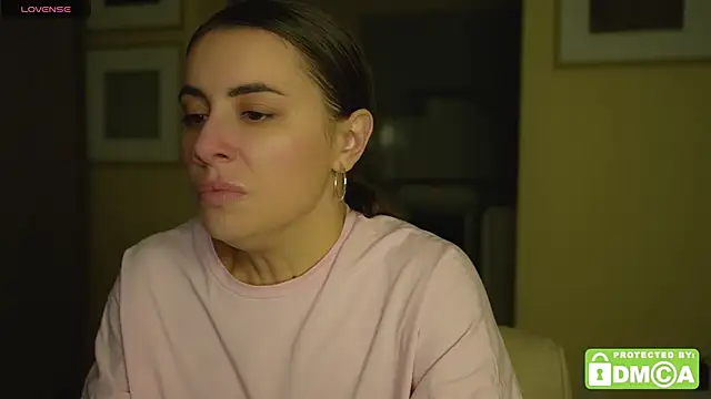 KateCarrey online show from November 6, 3:35 pm