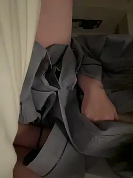 Runa2425 online show from January 15, 4:55 pm