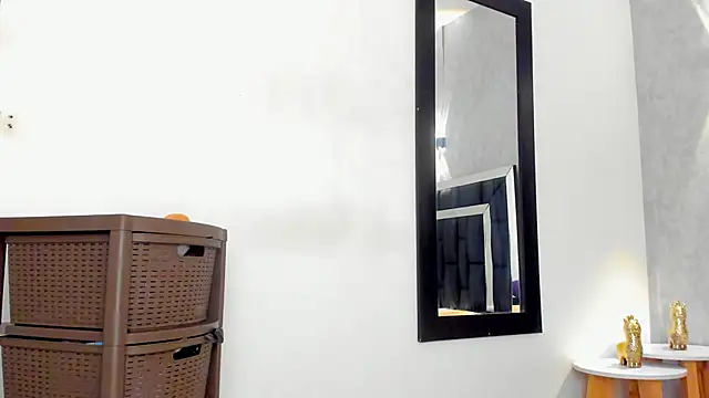 elian 7 online show from February 3, 1:05 pm