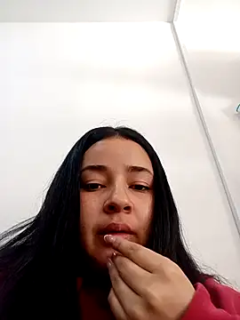 Emmy   online show from November 25, 4:18 pm