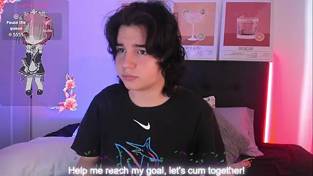 Snapshot of damienbeltmonth chatting on October 11, 10:08 pm damienbeltmonth online show from October 11, 10:08 pm