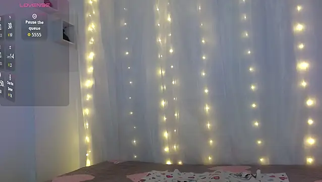 Snapshot of NoraParkeer chatting on September 30, 6:46 pm NoraParkeer online show from September 30, 6:46 pm