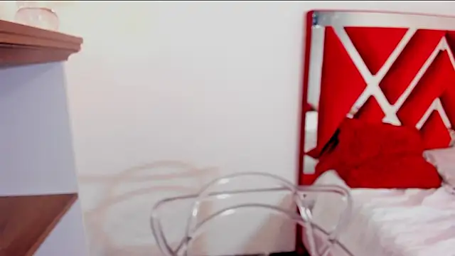 sweet Elizabeth online show from February 28, 11:55 am