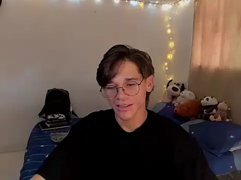 Tom Blues online show from October 30, 5:35 pm