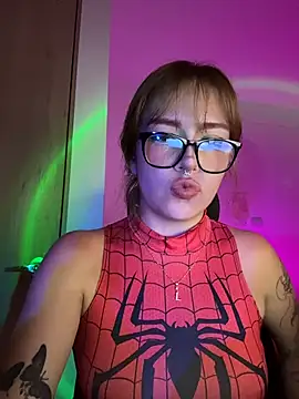 aliciia 23 online show from March 25, 11:33 pm