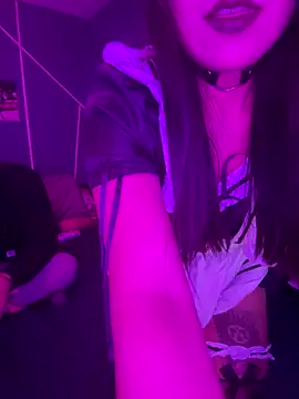 Snapshot of disvla chatting on November 16, 7:14 am disvla online show from November 16, 7:14 am