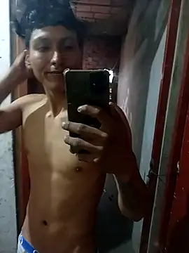 Bebicho14 online show from January 31, 11:36 pm