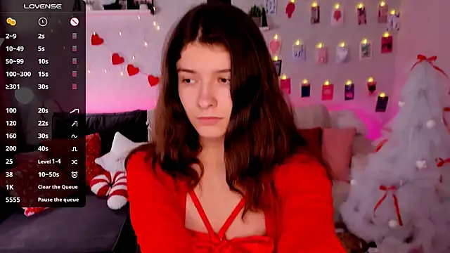 amy cute cat online show from December 18, 8:42 am