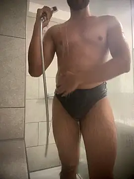 shiitposter male online show from December 22, 5:32 pm