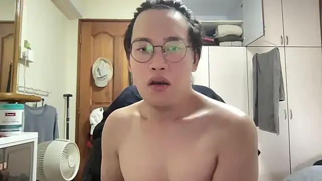 Passionatetwink2 online show from March 14, 7:03 am