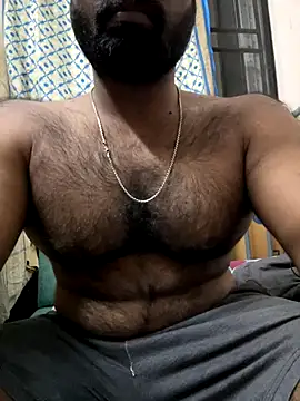 Snapshot of DJLOVE280825 chatting on November 20, 11:37 pm DJLOVE280825 online show from November 20, 11:37 pm