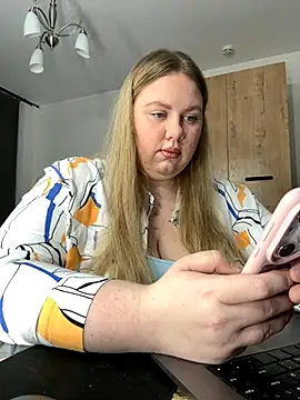 Snapshot of svsugar chatting on November 3, 7:20 am svsugar online show from November 3, 7:20 am