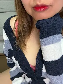 xxx yuna xxx online show from December 13, 9:42 pm