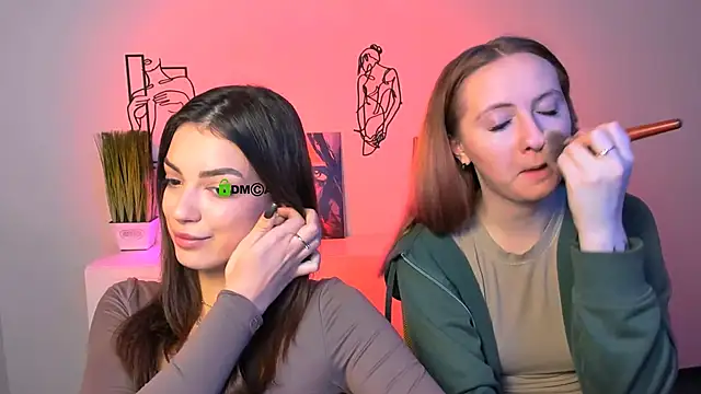 mila glow1 online show from November 4, 6:01 am