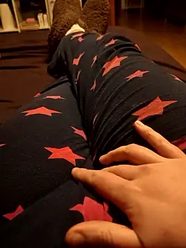 Snapshot of Horny_mummy chatting on January 6, 8:01 pm Horny mummy online show from January 6, 8:01 pm