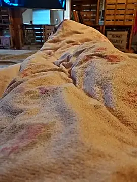 Snapshot of Horny_mummy chatting on February 20, 2:39 pm Horny mummy online show from February 20, 2:39 pm