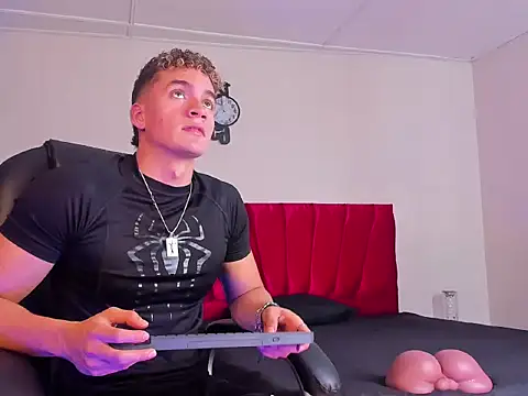 paull george online show from October 4, 5:33 pm