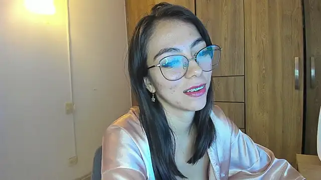 horny adiction online show from April 10, 10:58 pm