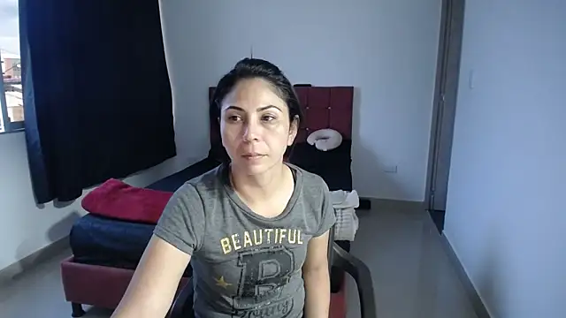 yohacriss online show from December 4, 10:29 pm