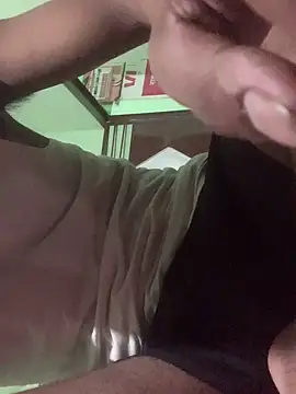 uniquesexyboy5689 online show from October 3, 3:31 pm